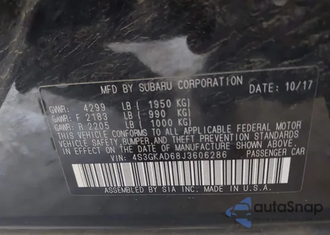 2018 Subaru Impreza 2.0I Premium из США, поврежденный, VIN 4S3GKAD68J3606286